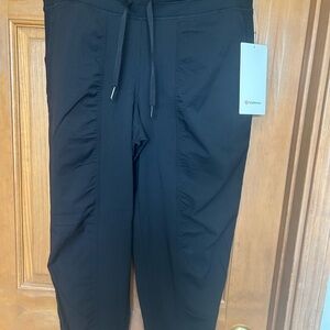 NWT Lululemon dance studio jogger. Size 10. Black. 7/8 length.